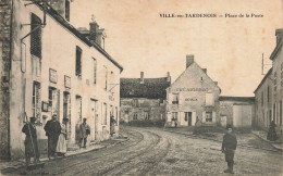 VILLE-TARDENOIS - Place De La Poste. - Autres & Non Classés