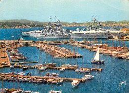 83 TOULON LE PORT  ET LE CUIRASSE JEAN BART - Toulon