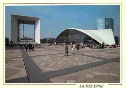 92 - La Défense - Le CNIT Et La Grande Arche - Carte Neuve - CPM - Voir Scans Recto-Verso - La Defense