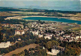 01 - Divonne Les Bains - Vue Aérienne - Le Chateau - Le Casino - Les Grands Hotels - Le Lac - Flamme Postale - CPM - Voi - Divonne Les Bains