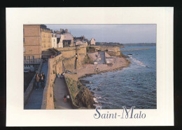 CPSM / CPM 10.5 X 15 Ille Et Vilaine  SAINT-MALO Promenade Du Soir Sur Les Remparts - Saint Malo