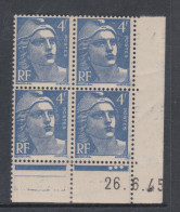 France N° 717 XX  Gandon 4 F. Outremer En Bloc De 4 Coin Daté Du 26 . 6  . 45 ;  3 Points Blancs Sans Charnière, TB - 1940-1949