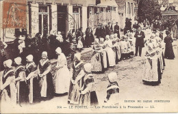 62 - Environs De Boulogne Sur Mer - Le Portel - Les Porteloises à La Procession - L.L 104 - Le Portel