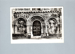 Poitiers (86) : Notre Dame La Grande, Portail Roman - Détail De La Façade - Poitiers