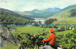 R156484 Capel Curig And Snowdon. Photo Precision. 1970 - Monde