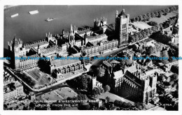 R157888 Houses Of Parliament And Westminster Abbey. London From The Air. Lansdow - Sonstige & Ohne Zuordnung