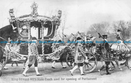 R156920 King Edward VIIs State Coach Used For Opening Of Parliament. Gordon Smit - World