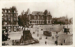 59 - Lille - Place De La République Et Faidherbe - Vue D'ensemble Sur Le Palais Des Beaux Arts - Animée - Tramway - CPA  - Lille