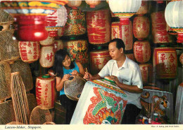 Singapour - Lantern Maker - CPM - Carte Neuve - Voir Scans Recto-Verso - Singapour