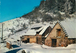 65 - Hautes Pyrénées - La Bergerie Et L'étable Sous La Neige - Hiver - Neige - CPM - Voir Scans Recto-Verso - Andere & Zonder Classificatie