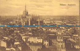 R157908 Milano. Panorama - Monde