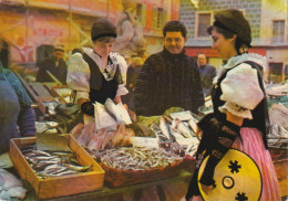 Le Marché Aux Poissons - NICE - Märkte