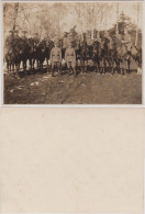 Ansichtskarte  Gruppenaufnahme - Soldaten Zu Pferde 1920 Privatfoto - Autres & Non Classés