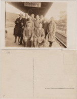 Ansichtskarte Olsberg Bahnsteig - Bahnhof (Privatfotokarte) 1930  - Altri & Non Classificati