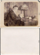  Beim Briefschreiben. Inneneinrichtung Arbeitszimmer 1924 Privatfoto  - Unclassified