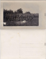 Ansichtskarte  Soldatengruppe Auf Wiese 1916  - War 1914-18