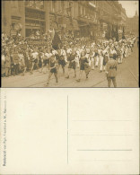 Ansichtskarte Hamburg Sportlerparade - Haus Hamburg Amerika Linie 1913  - Otros & Sin Clasificación