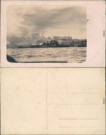 Foto  Kriegschiff Am Kai - Stadt  1915 Privatfoto - Guerra