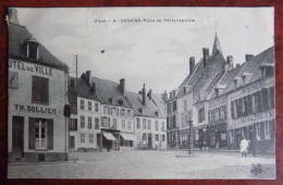 Cpa Vervins ; Place De L'Hôtel De Ville - Vervins