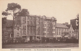 Saint Brieuc (22 - Côtes D'Armor) Le Boulevard Sévigné Vu Des Promenades - Saint-Brieuc