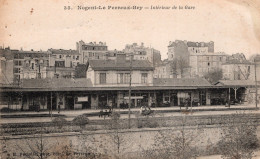 C P A -  94 -  NOGENT - LE PERREUX - BRY -  Interieur De La Gare - Le Perreux Sur Marne