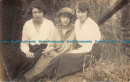 R157961 Old Postcard. Three Women - World