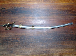 Sabre D'officier De Cavalerie Légère 1er Empire - Garde à La Chasseur - Type An 9, An IX Ou An XI - BE - Messen