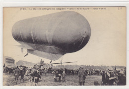 Le Ballon Dirigeable Anglais "Nuits Secundus" - Vue Avant - Zeppeline