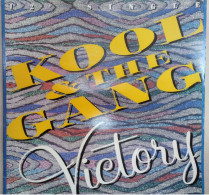 KOOL &THE GANG   "Victory"    MAXI 45 T   MERCURY  888074-1   (CM4) - 45 Toeren - Maxi-Single