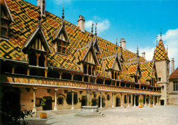 21 HOTEL DIEU DE BEAUNE LA COUR D'HONNEUR - Beaune