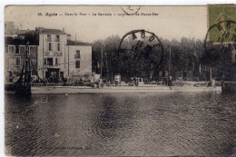 Agde Dans Le Port Le Sarrazin Torpilleur - Agde