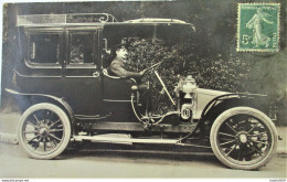 Carte Photo Voiture TAXI Parisien Et Son Chauffeur - Renault AG1 1913 - Cars