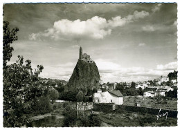 LE PUY - La Chapelle Et Le Rocher - Saint-Michel-d'Aiguilhe - Le Puy En Velay