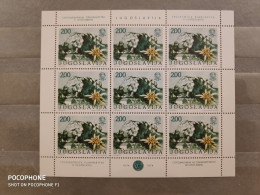 1974	Yugoslavia	Flowers 29 - Unused Stamps