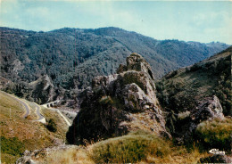 63 NOTRE AUVERGNE TOURISTIQUE - Sonstige & Ohne Zuordnung