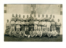 Carte Photo Militaire - Groupe De Militaires, Probablement Un Régiment D'infanterie - Characters