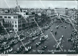 Cc423 Cartolina Venezia Citta' Canal Grande La Regata Veneto - Venezia (Venedig)