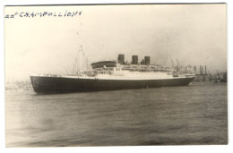 Fotografie Unbekannter Fotograf Und Ort, Französicher Passagierdampfer S.S. Champollion  - Boten