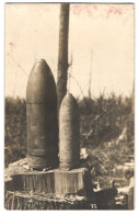 Fotografie Unbekannter Fotograf Und Ort, Englische Artillerie-Geschosse Blindgänger 24cm Und 15 Cm  - War, Military