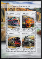 MOZAMBIQUE - TRAINS A VAPEUR - N° 7174 A 7177 ET BF 1120 - NEUF** MNH - Eisenbahnen