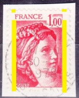 Variété Avec 2 Bandes De Phosphore à Cheval, Sur Timbre 1Fr Rouge SABINE Oblitéré N°1972 - 1977-1981 Sabina Di Gandon