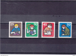 RFA 1974 POUR LA JEUNESSE Yvert 649-652; Michel 800-803 NEUF** MNH Cote Yv: 10 Euros - Unused Stamps