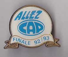 PIN'S   THEME RUGBY  CLUB DE PERIGUEUX  EN DORDOGNE  FINALE 92/93  ALLEZ CAP - Rugby