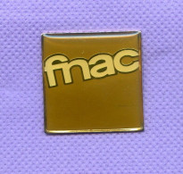 Rare Pins De La Fnac P369 - Trademarks