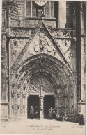 QUIMPER  LA CATHEDRALE LE GRAND PORTAIL - Quimper