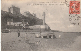 Saint Brieuc (22 - Côtes D'Armor)  Le Légué - Le Phare - Saint-Brieuc