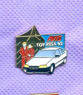 Rare Pins Avis Top Resa 92 Auto Voiture P430 - Autres & Non Classés