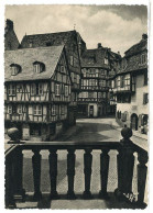 68 COLMAR ++ Le Vieux Colmar - Vue De L'Escalier De L'Ancienne Douane Vers La Rue Des Marchands ++ - Colmar