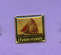 Rare Pins Bateau Voilier Chasse Maree P441 - Boats