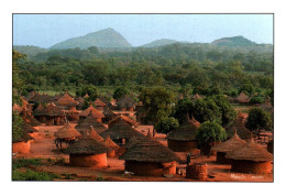 CPM - Région D'ODIENNE - Village MALINKE - Photo M.Ascani - Edition Masques - Côte-d'Ivoire